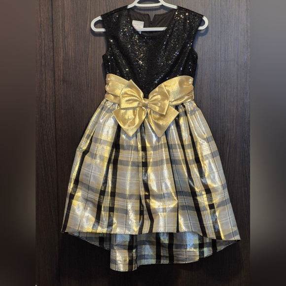 Iris & Ivy Black Sequin and Gold Plaid Kids Dress - Picture 2 of 10